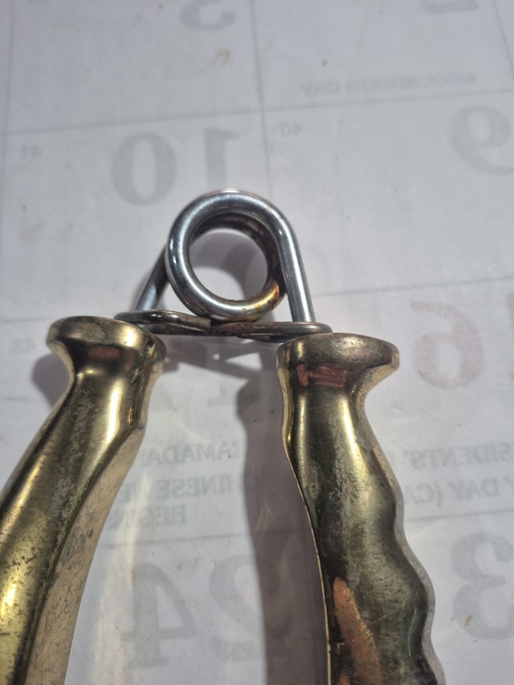 Vintage Solid Brass Exercise Hand Grip Hand Strengthen Exercise Gripper Spring