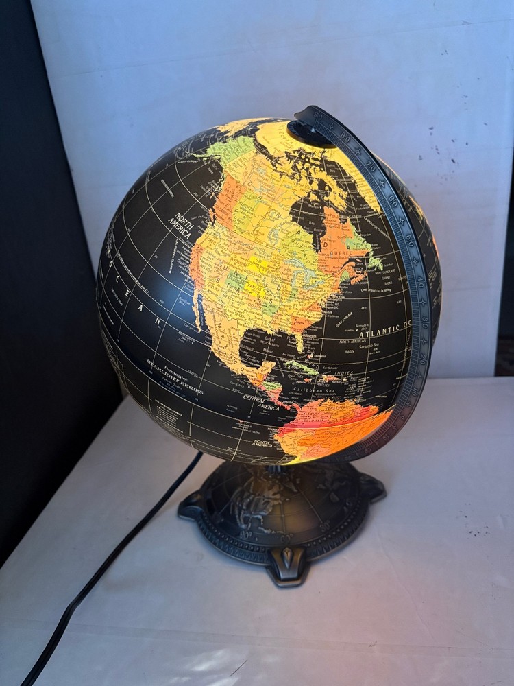 Replogle Starlight Series ; Lighted World Globe