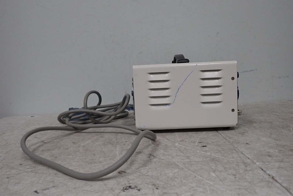 ESI Electro Surgical Cuda Fiberoptics Model HLS-150 Halogen Light Source
