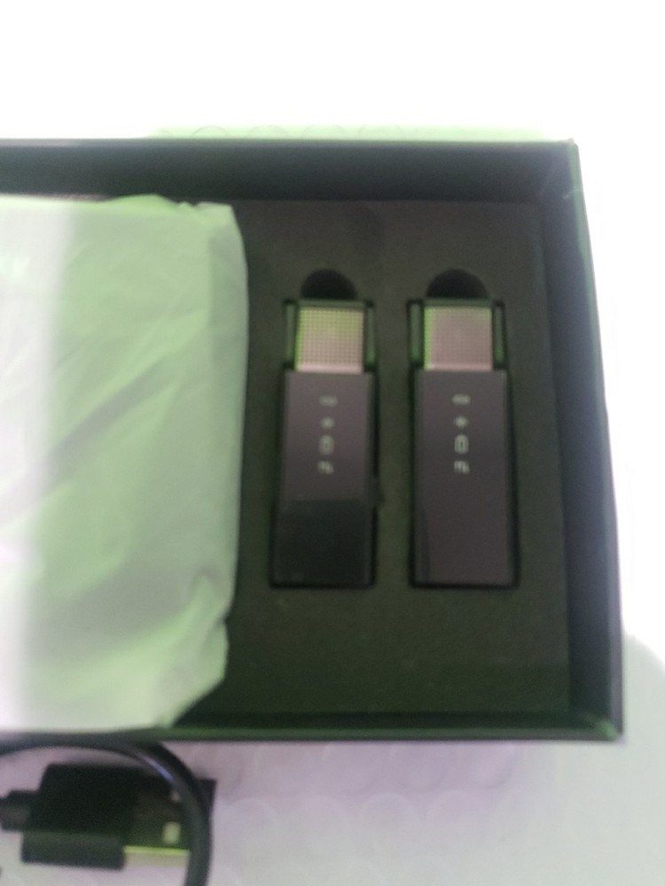 Wireless Lavalier Microphone for Android iPhone 15 Type C Smartphone, 4-Chann