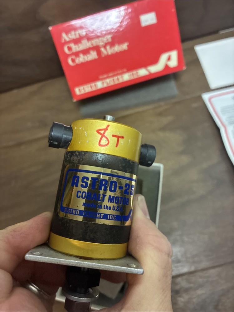 Astro Cobalt 25 Motor Original Box & Paperwork