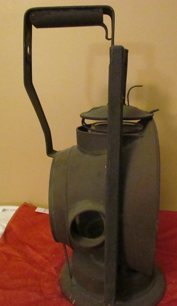 Antique Dietz Protector Trackwalker Railroad Lantern
