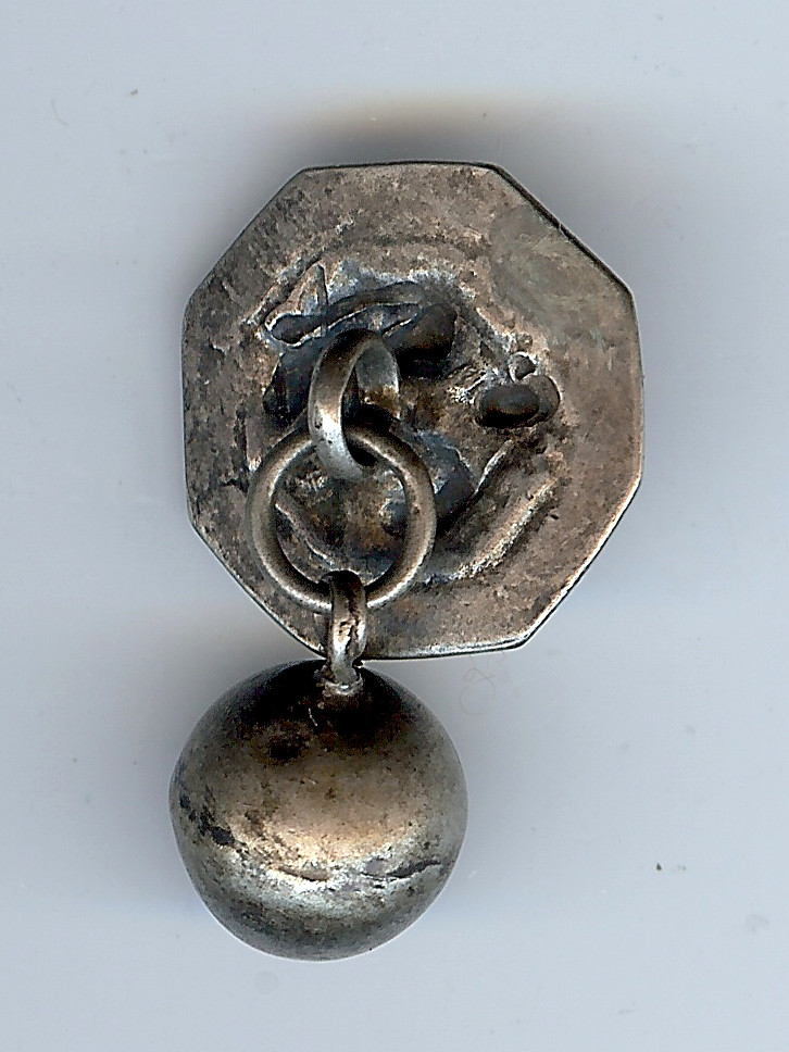 VINTAGE SAMURAI OR FIGURAL SILVER TOGGLE BUTTON