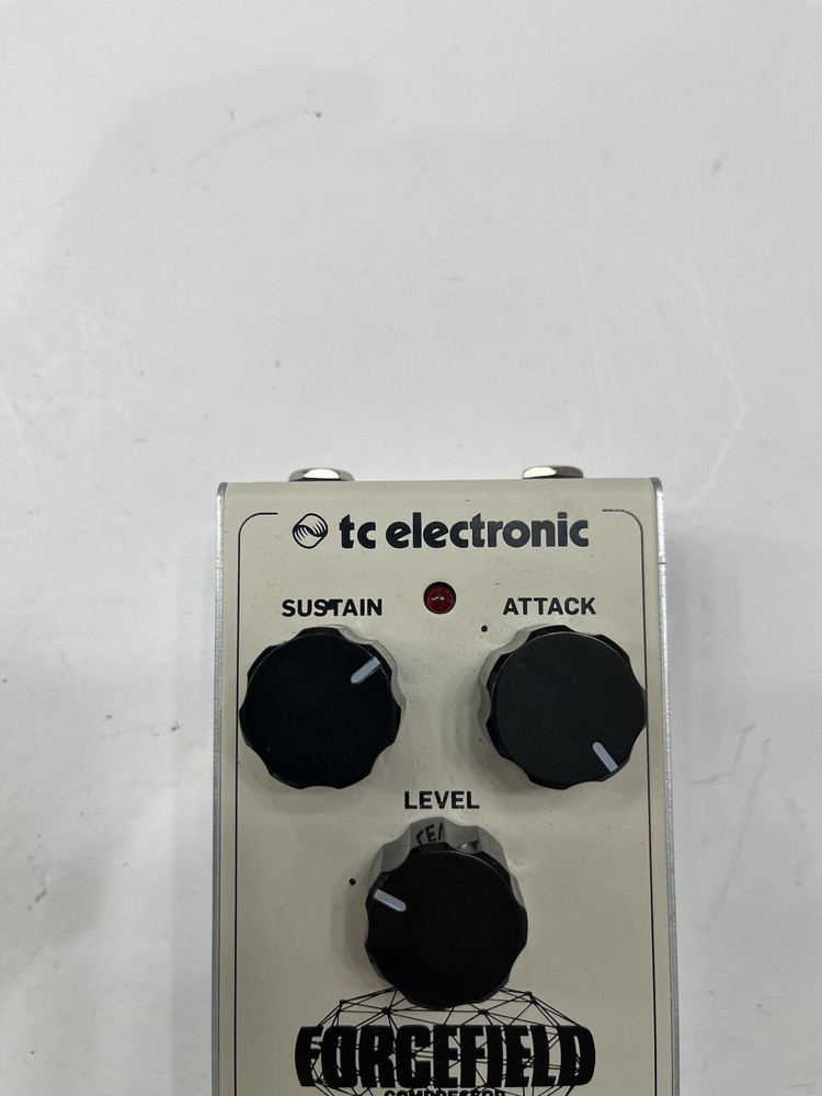 TC Electronic Forcefield Compressor Sustainer True Bypass Guitar Effect Pedal