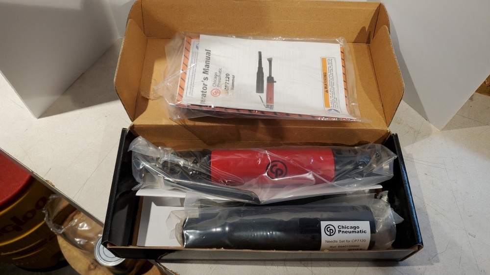 Chicago Pneumatic Needle and Chisel Scaler