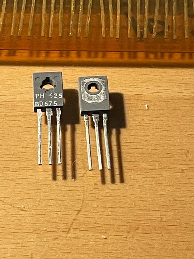 BD675 Darlington Transistor 45V 4A.
