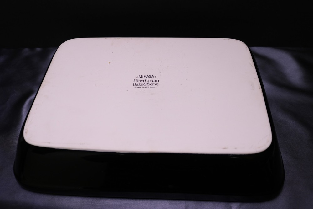 Mikasa RONDO TANGO EJ702 Black Lavender Floral Lasagna Baking Dish Rectangular