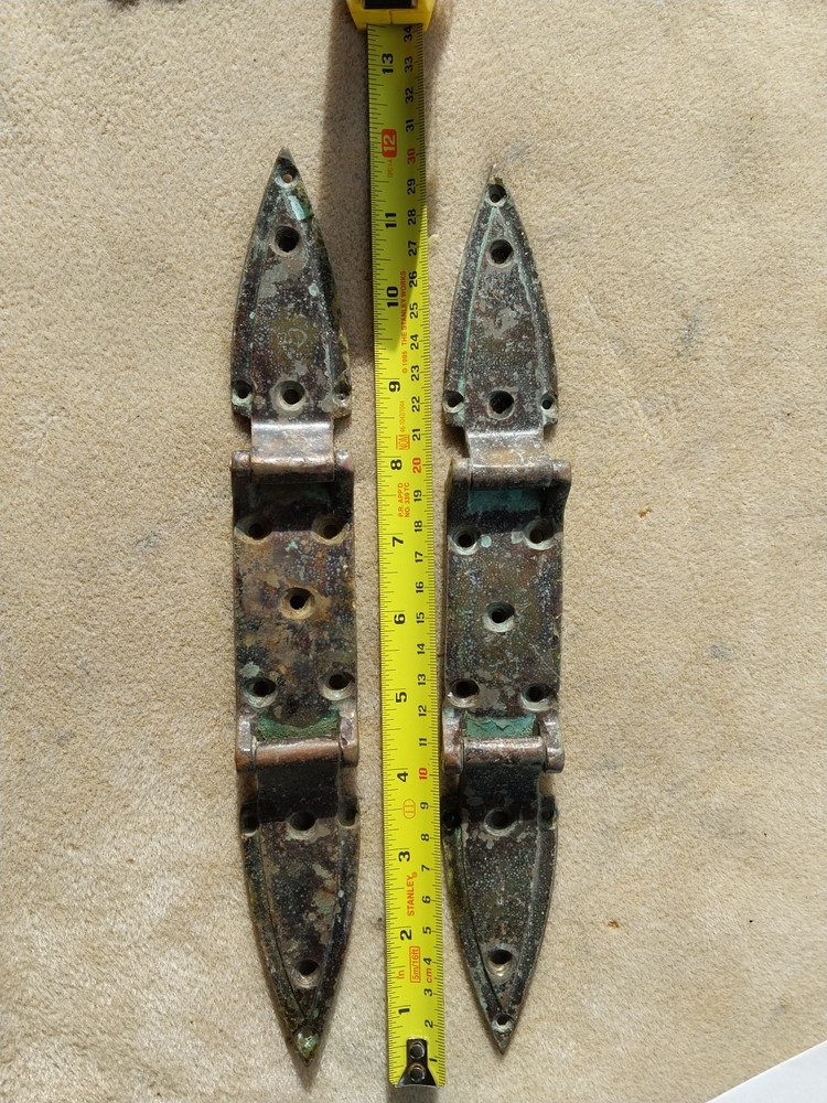 Vintage 3 way rounded brass hinges
