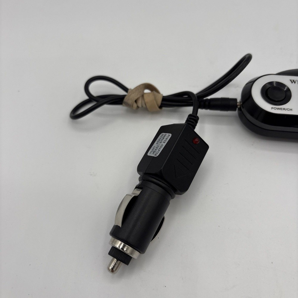 iWORLD Wireless FM Transmitter- Iphone, Ipod, MP3, BLACK Incl Batteries