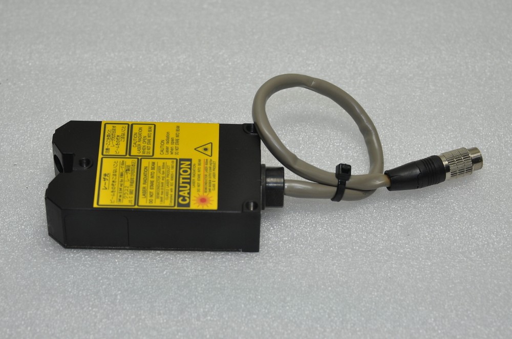 ANRITSU DISPLACEMENT KL2300A + LASER SENSOR HEAD KL1301BMBH & extension cable
