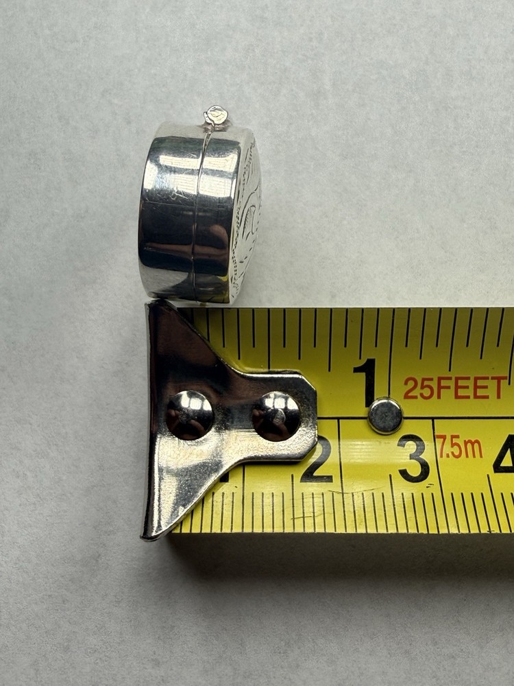 Vintage Solid Sterling Silver Oval Shape Etched Pattern Snuff/Pill Box - 5.7g