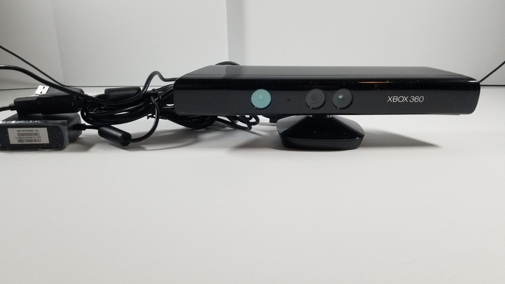 Xbox 360 S Kinect Sensor Never Used Untested