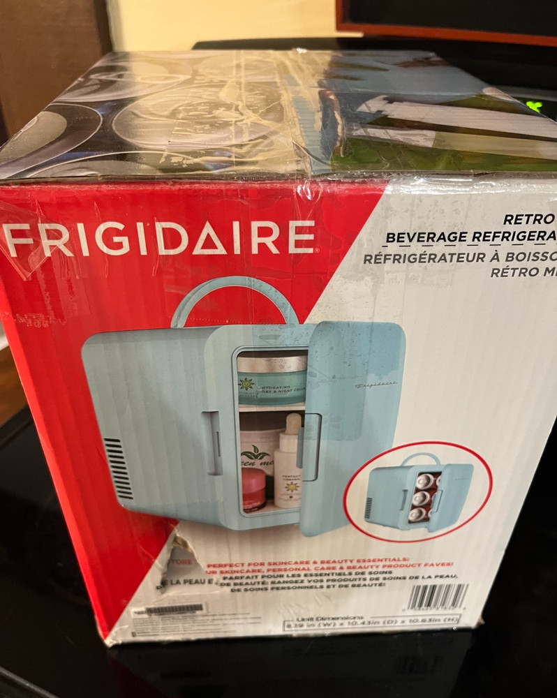 Frigidaire Retro Mini Fridge Tiny Beverage Refrigerator Aqua 6 Can