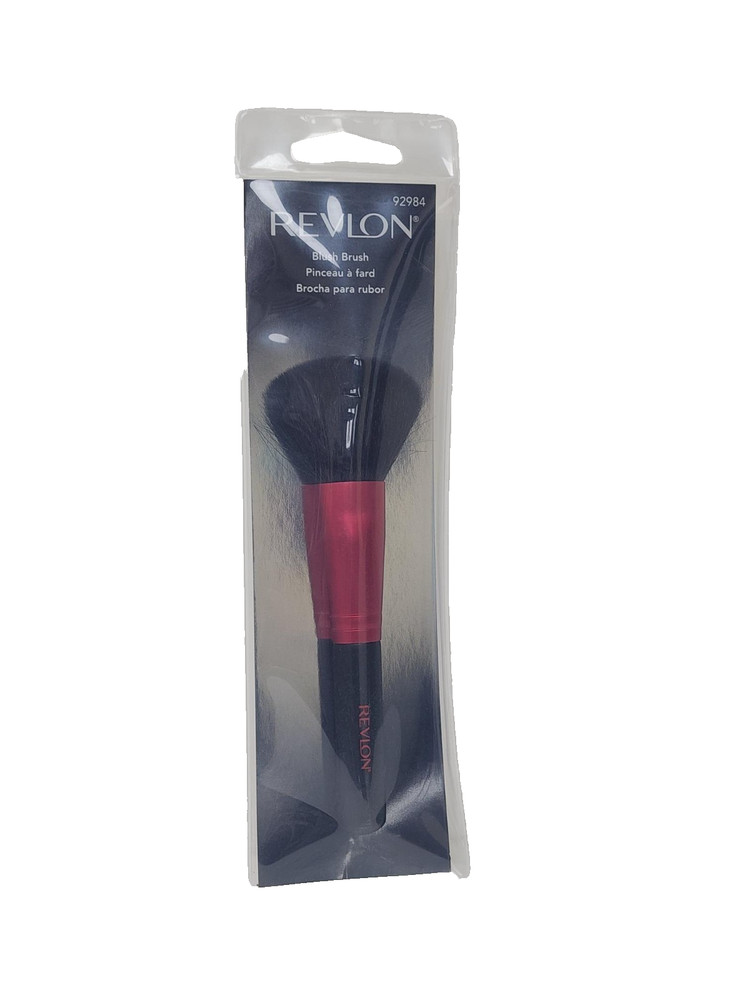 REVLON BLUSH BRUSH
