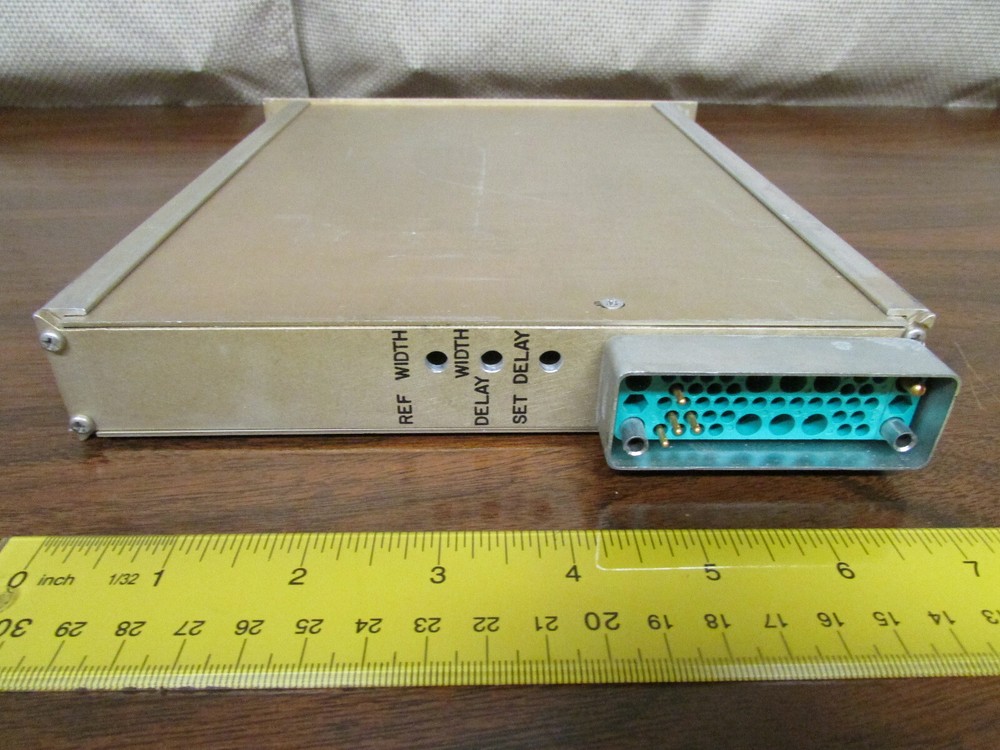 UC Berkeley NIM NIMBIN CAMAC Nuclear Instrumtation Plugin Delay Gate Generator