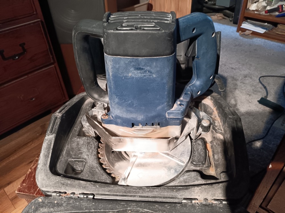 Crain Cutter 812 Super Saw W/Case