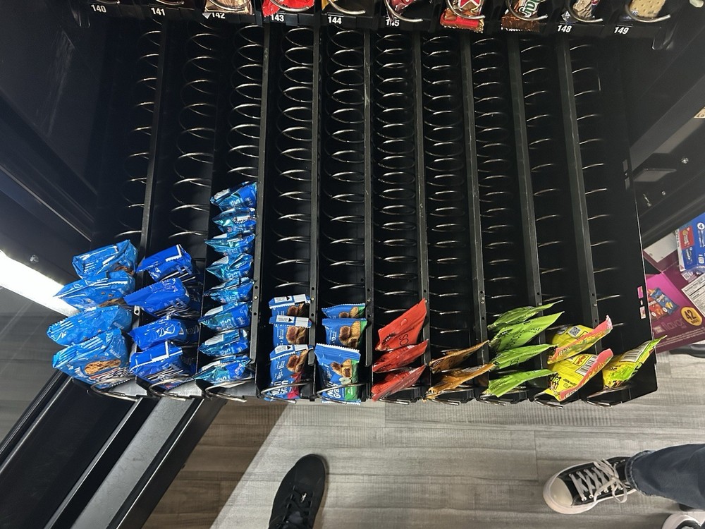 Snack Vending Machine 24 Selection Chips Candy Cookies LED Credit Card Reader