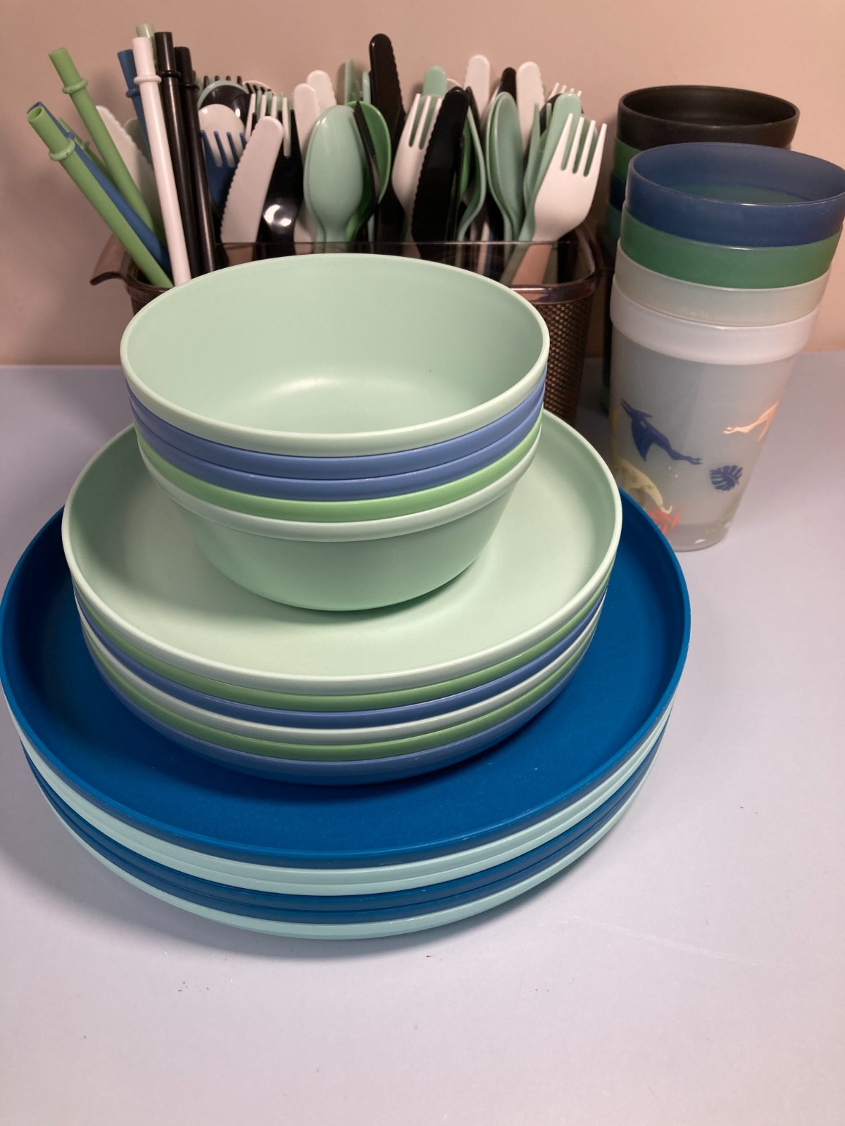 Kids Unbreakable Dinnerware Set 100+ pcs Pillowfort Cool Colors + Organizer