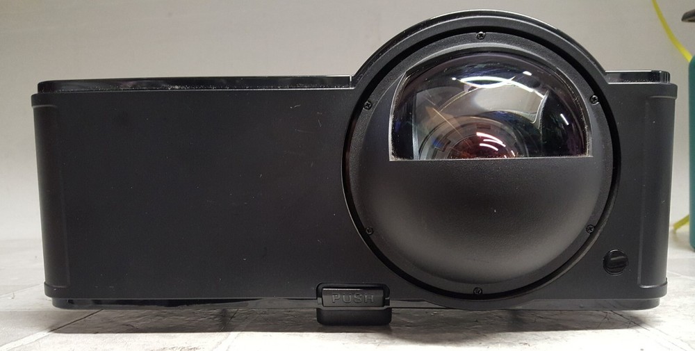 InFocus IN3926 Projector ONLY 517 Lamp Hours