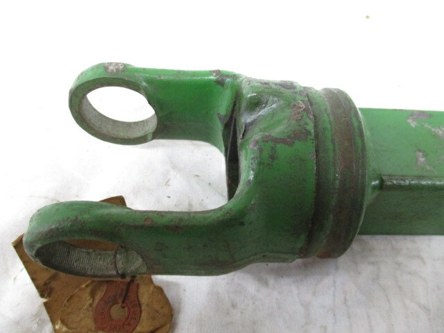 John Deere Yoke (AH11168)