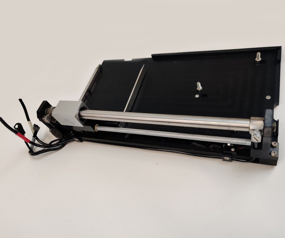Waters Acquity Sample Organizer UPLC HPLC 8064 samples 40°C, Plate latch Working