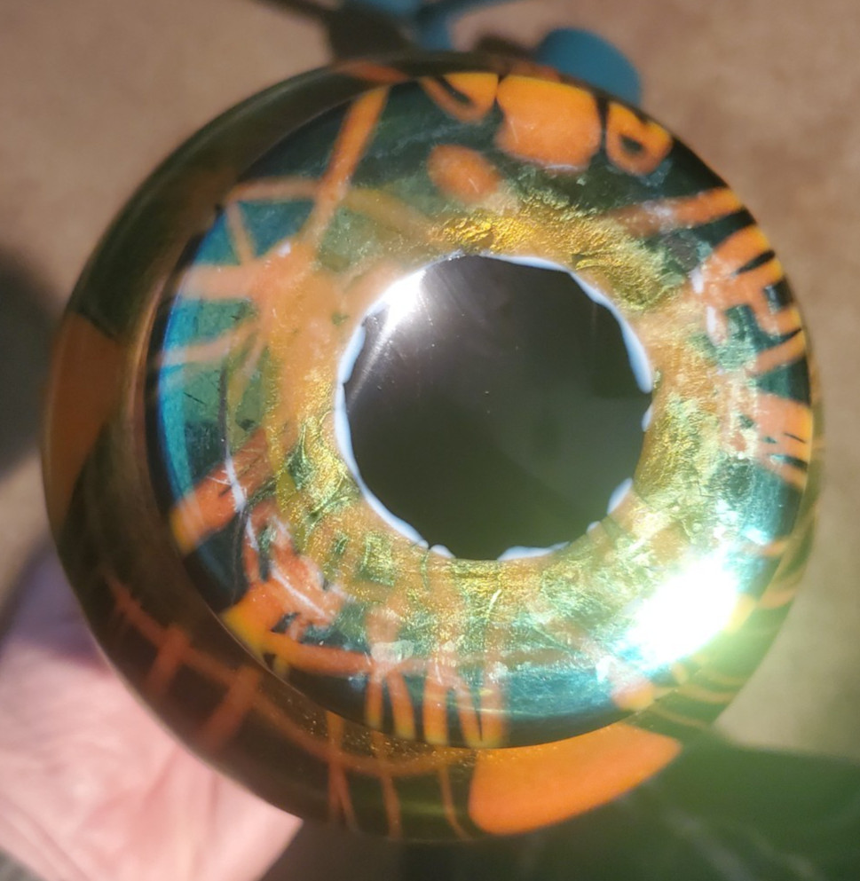 Vintage Imperial Freehand Vase W09 L08