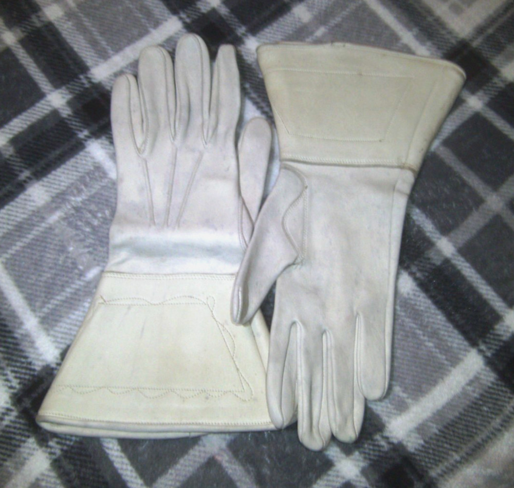 US Cavalry (Civil War or Earliar) Gloves