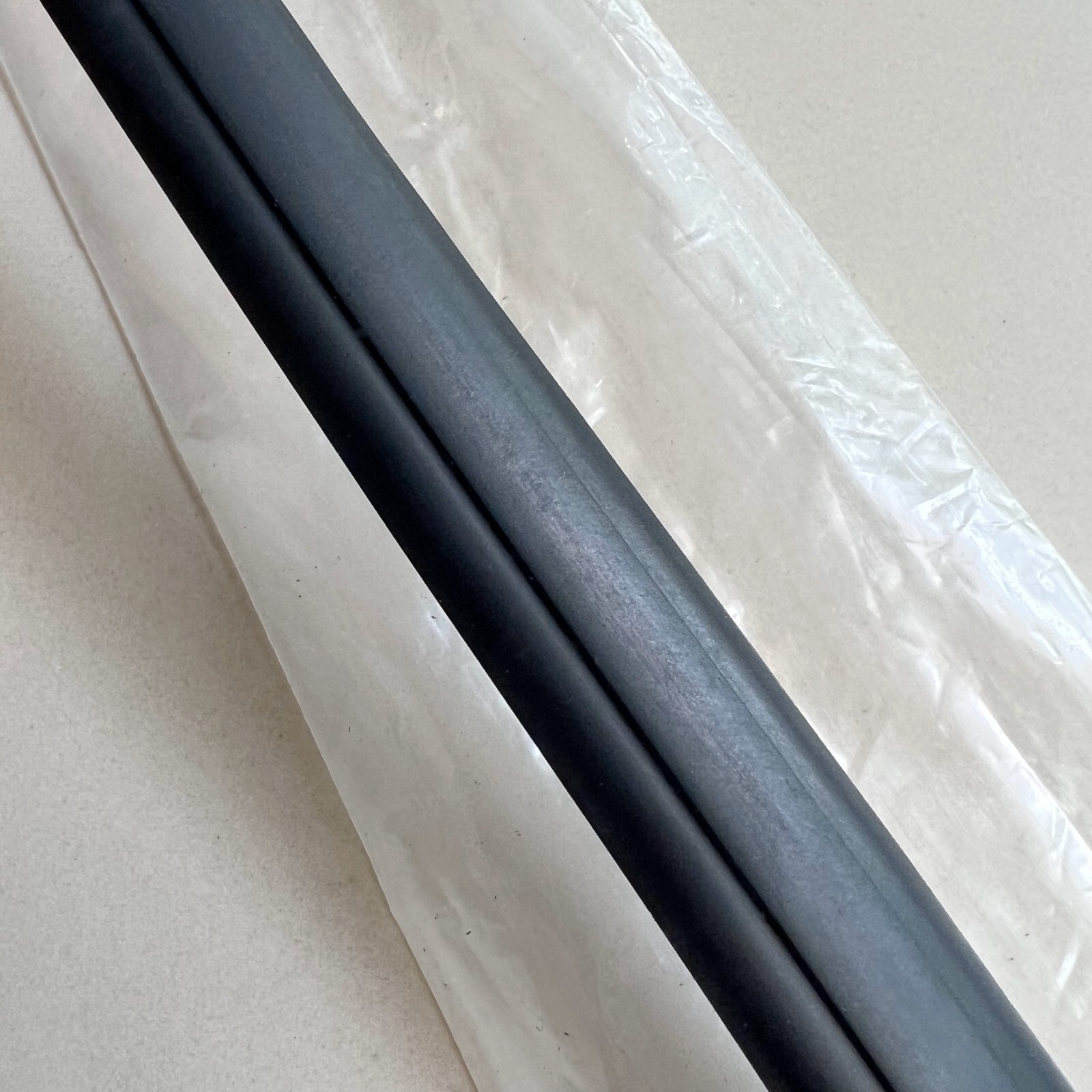 92-95 for Honda Civic EG upper front windshield molding weatherstrip rubber seal