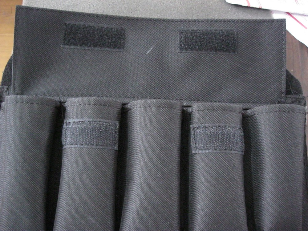 Explorer Two ner 600D polyester Case, Black