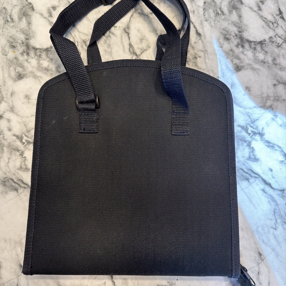 DMC Creative World Black Zippered Case w Floss, Pre owned