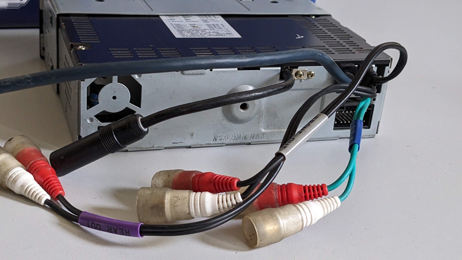 ALPINE CDA-7893R Car CD MP3 Receiver MediaXpander 4 X 60 WATT + BLUETOOTH