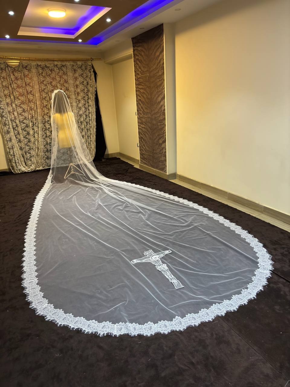 Wedding veil with Lace applique edge Jesus Cross