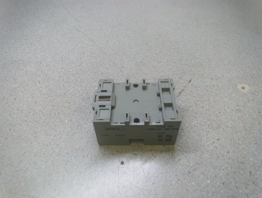 Square D Relay Socket Base, Class 8501 Type NR62F 10A 300V