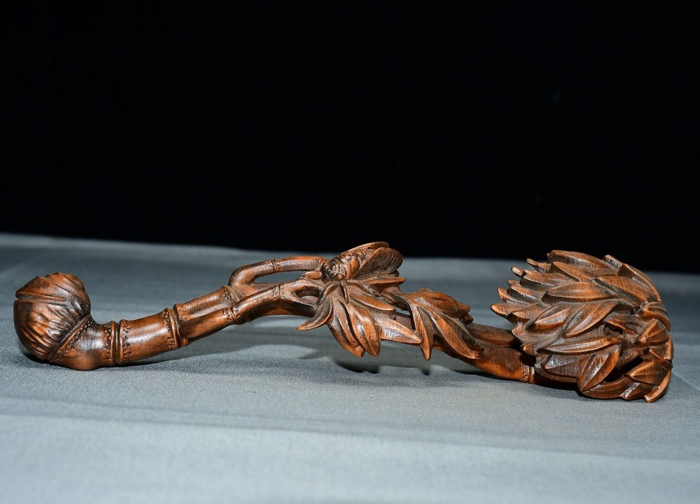 Exquisite Small Leaf Boxwood Bamboo Leaf Ruyi Ornament