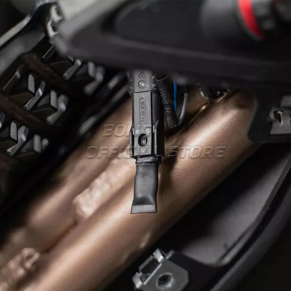 License Plate Holder LOW-MOUNT FENDER ELIMINATOR BRACKET For BMW S1000RR 2019-25