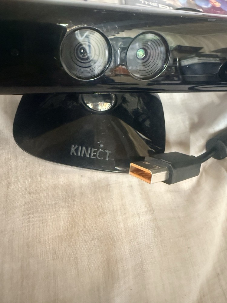 Microsoft Xbox 360 Kinect Bundle Includes Kinect Sensor Model 1414 w/ 2 Games