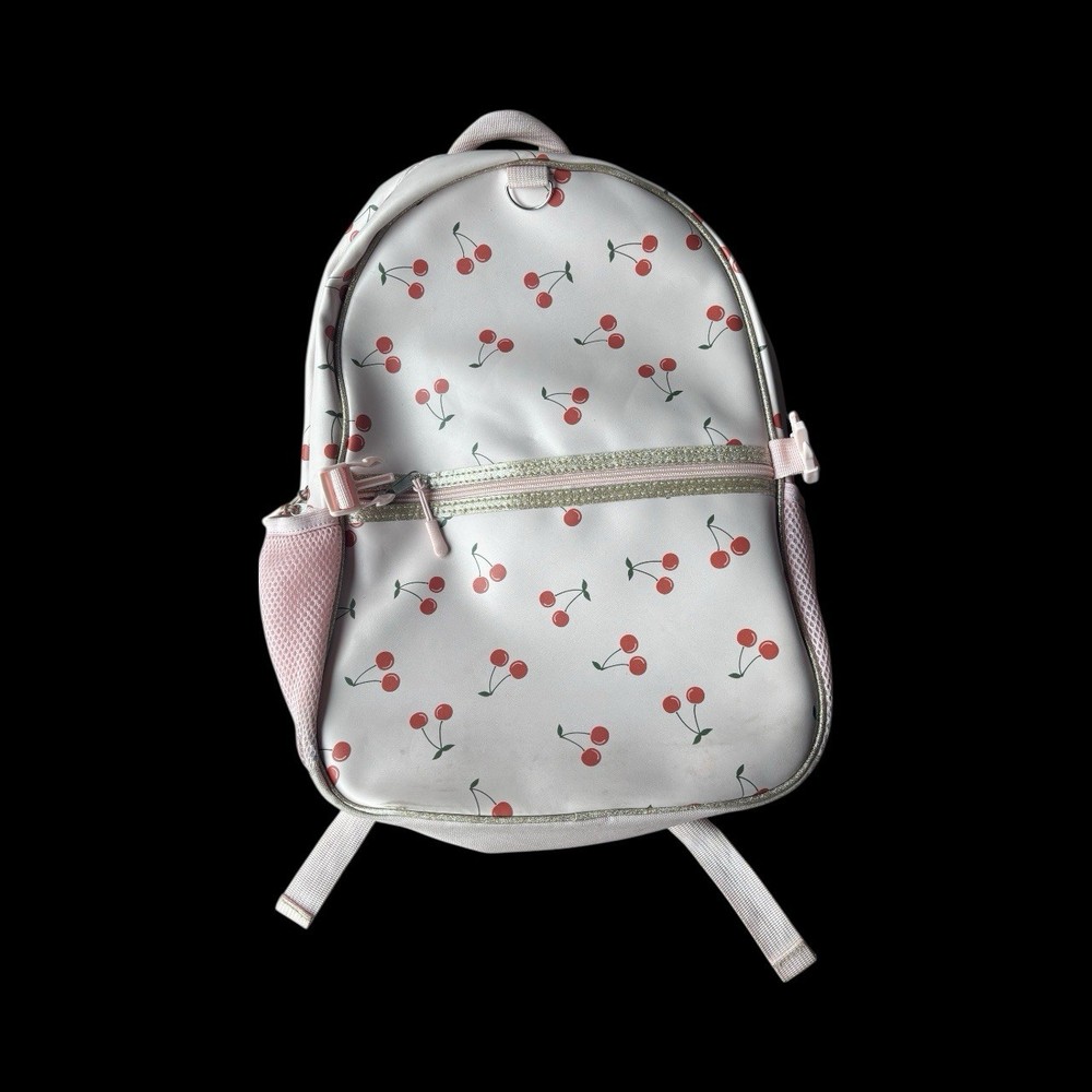✨Cherry backpack and matching lunch bag✨