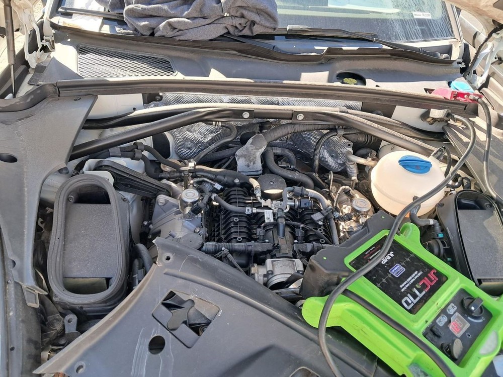MACAN 2015 Glove Box 4853152