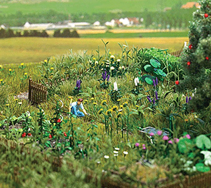 Busch HO Scale Overgrown Flower Garden/Farm Plot - Kit