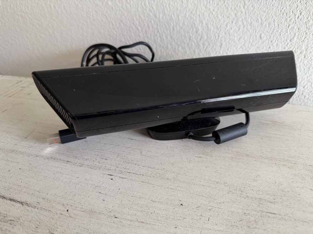 Microsoft Xbox 360 Kinect Connect Black Sensor Bar Model # 1414 *Not Tested*