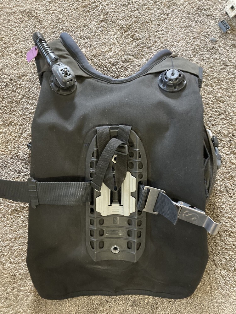 Scuba Pro Lady Hawk BCD- Large