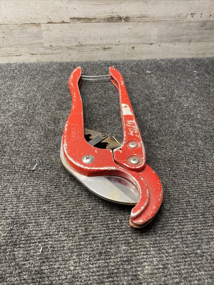 Used MCC 2" Ratchet Shears