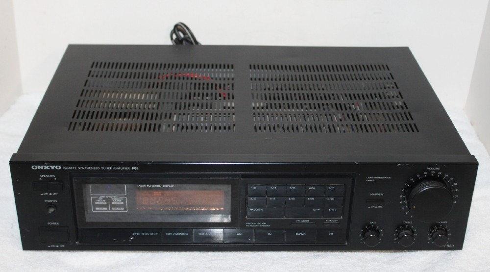 Onkyo TX-820 R1 AM/FM Stereo Receiver ~ Phono Input ~ Working