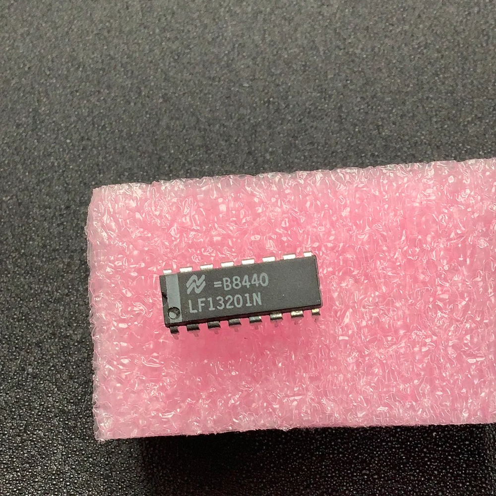 LF13201N - NSC - A precision switch with latch-up immunity in a single channel,