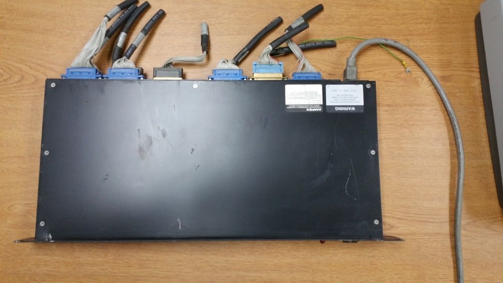 Ampex DCT 710i Parallel Digital Signal Distributor