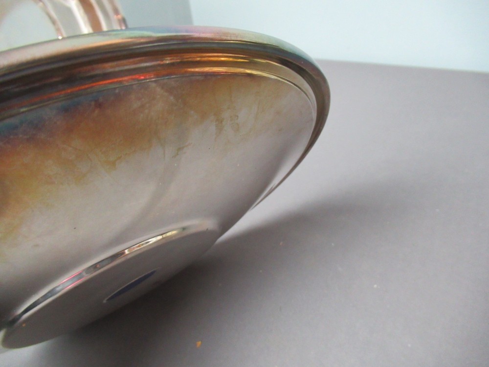 2 Reed & Barton Silver Plated Round Plates w/Insert - #1207 - aa6 sb