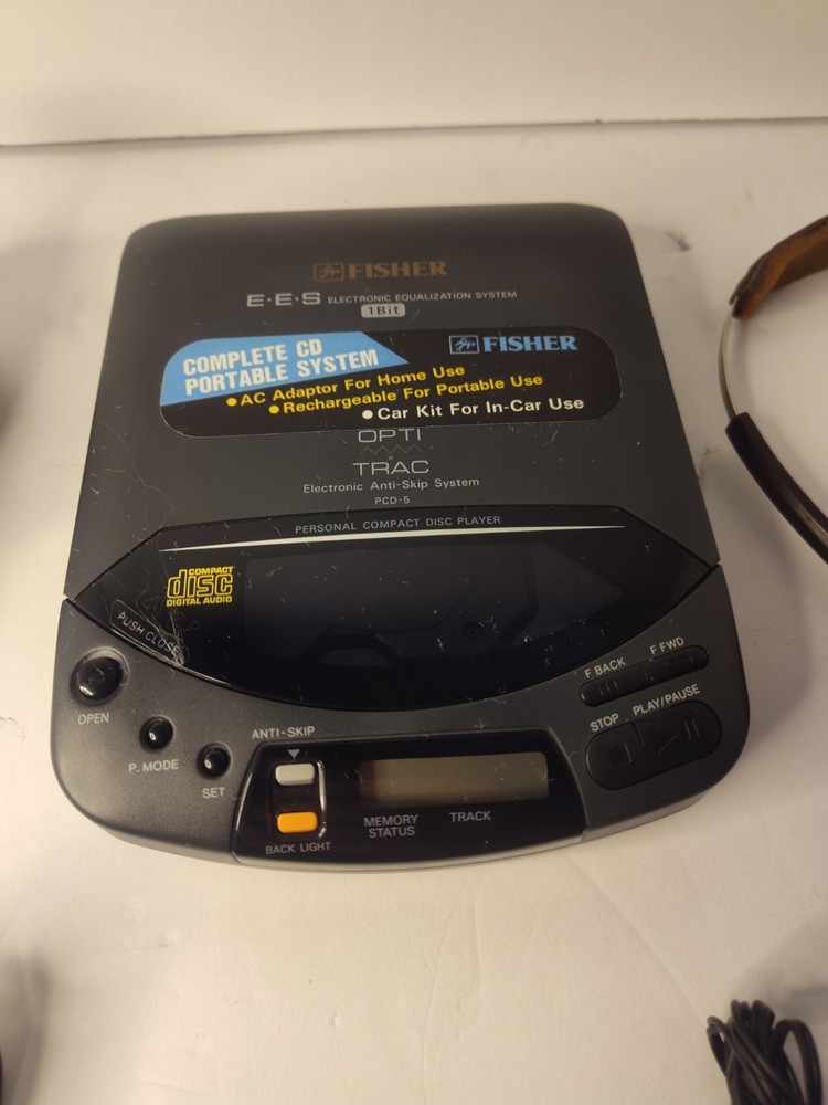 Fisher Opti Trac Compact Disc Player PCD-5 w/Electronic Equalization System Work