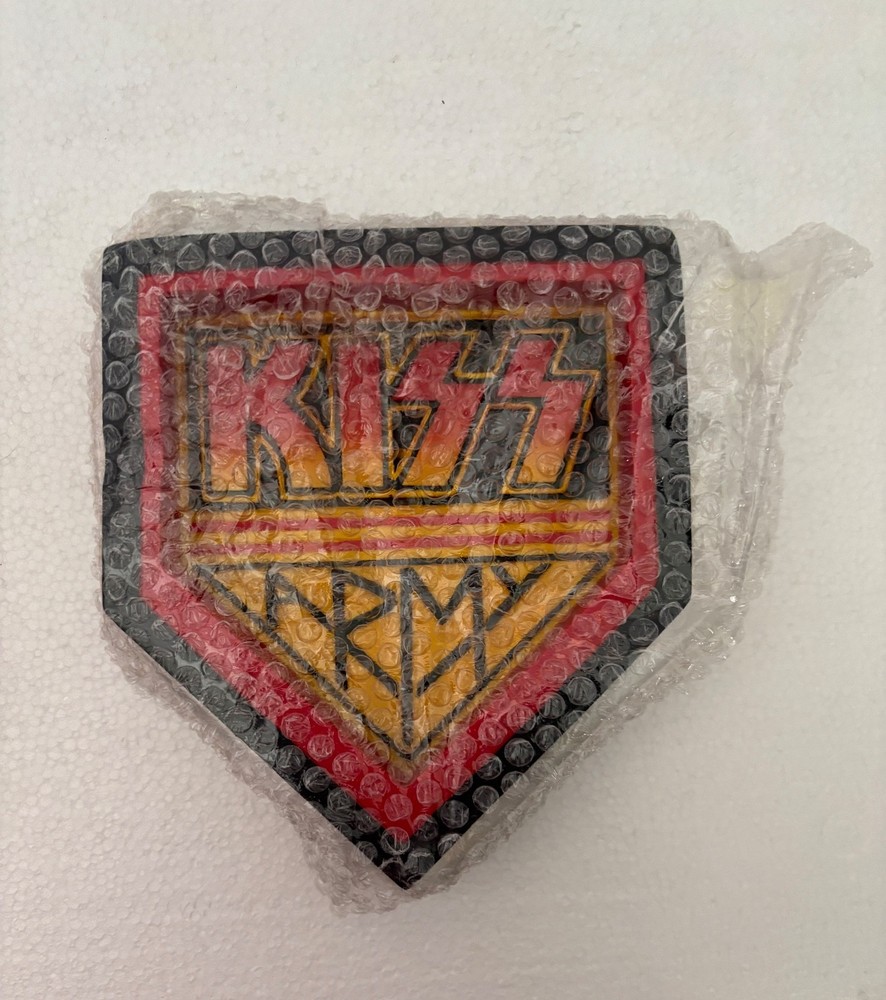 2005 KISS ARMY ASHTRAY INCENSE BURNER IN THE BOX