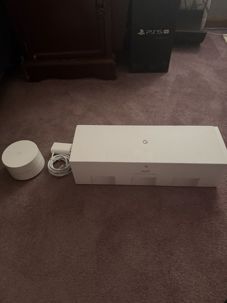 Google Wifi Mesh Wireless Router System 3 Pack 1 extra included