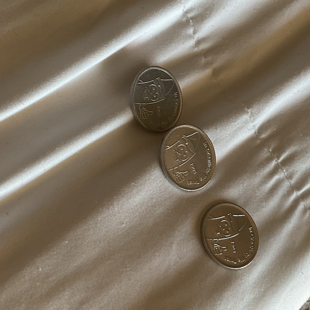 2003 100 year anniversary Crayola token ￼